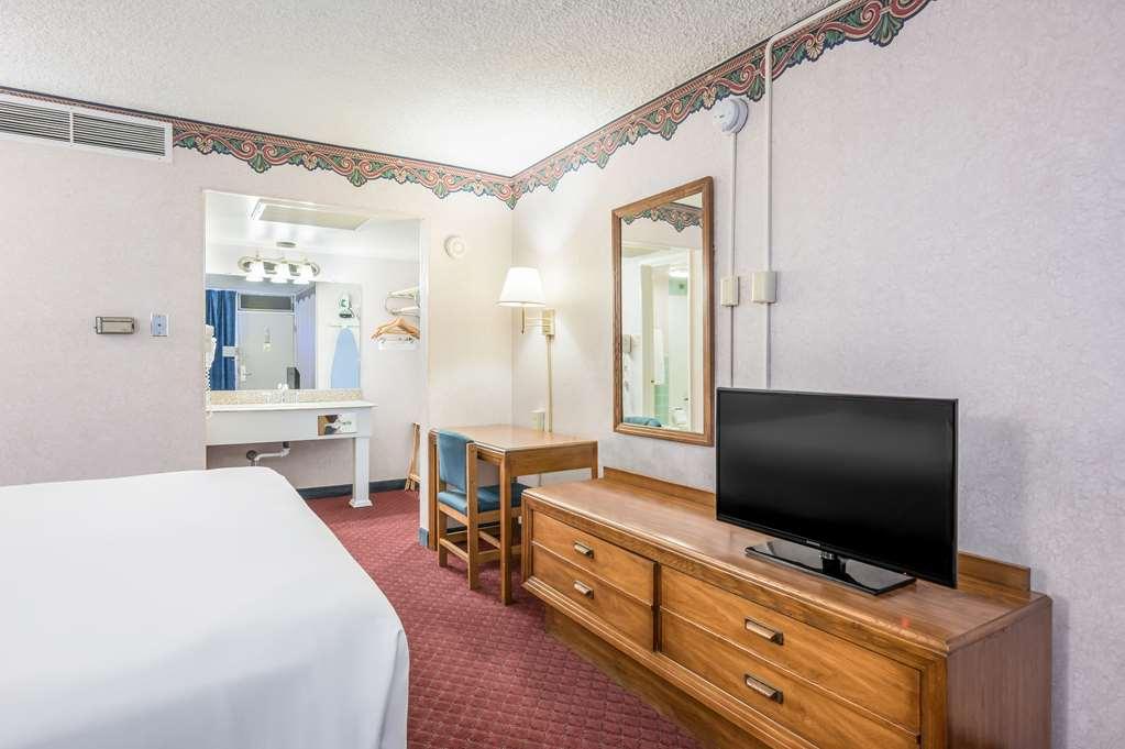 Americas Best Value Inn St. Joseph At I-29 Cameră foto